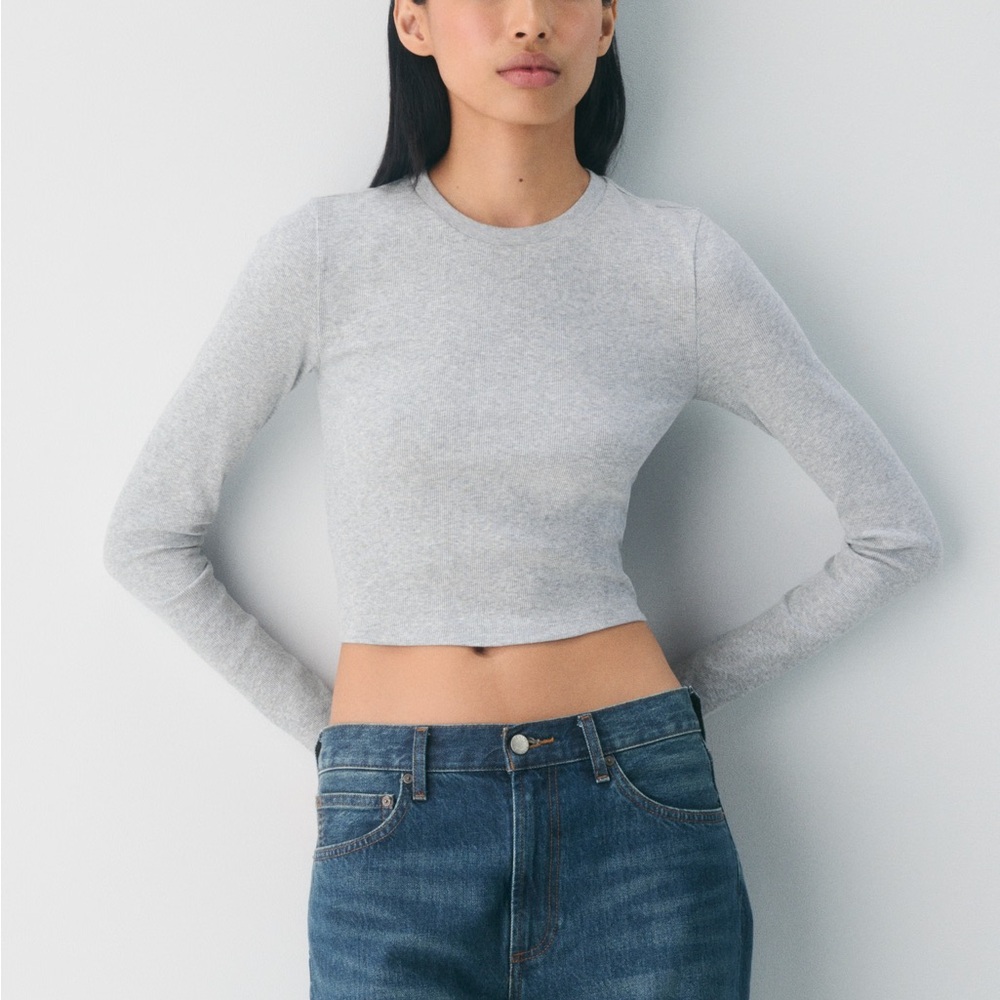 Aritzia Sunday Best Bliss Longsleeve in Grey size Small